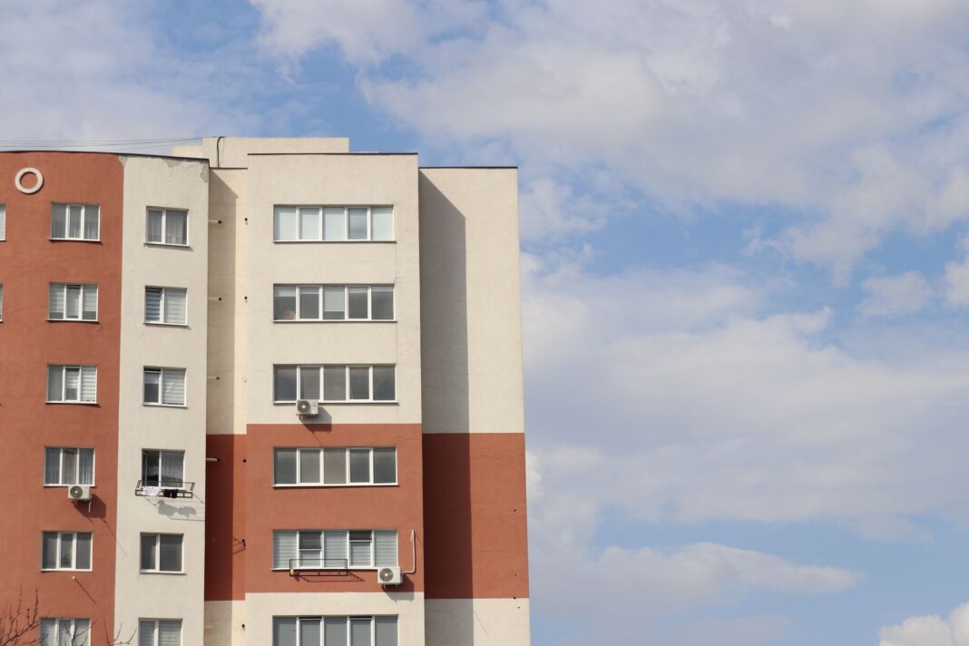 Rozliczanie kosztów ogrzewania w bloku z podzielnikami ciepła: zasady i spory